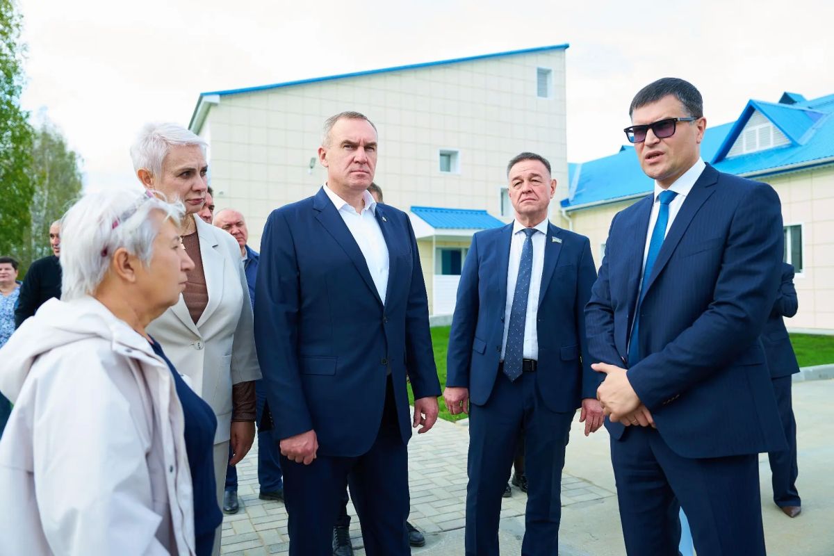 Для детей Советского района появляются новые возможности для учебы и спорта Для детей Советского района появляются новые возможности для учебы и спорта