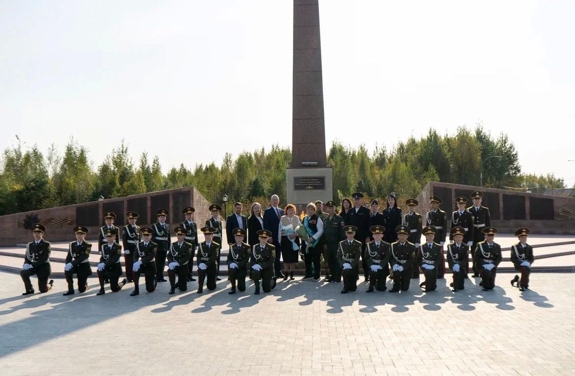 В Урае полицейские приняли участие в торжественной церемонии посвящения в кадеты В Урае полицейские приняли участие в торжественной церемонии посвящения в кадеты