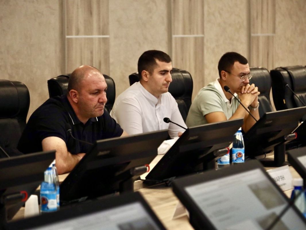 Дмитрий Кощенко: Провел заседание городского штаба по строительству Дмитрий Кощенко: Провел заседание городского штаба по строительству