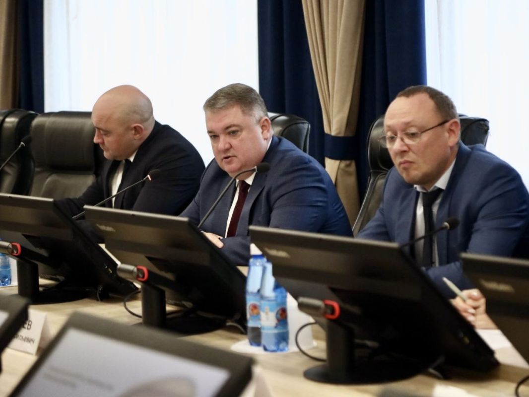 Дмитрий Кощенко: Провел заседание городского штаба по строительству Дмитрий Кощенко: Провел заседание городского штаба по строительству