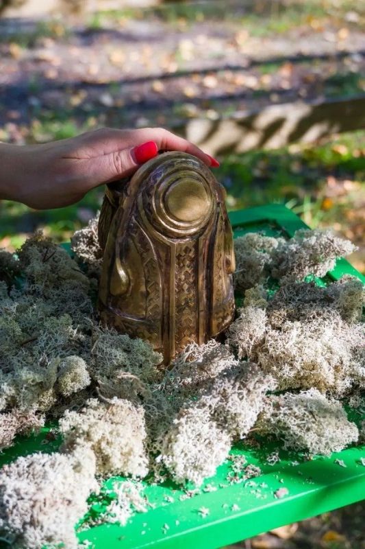 В Нижневартовске установили первую бронзовую фигуру этномаршрута В Нижневартовске установили первую бронзовую фигуру этномаршрута