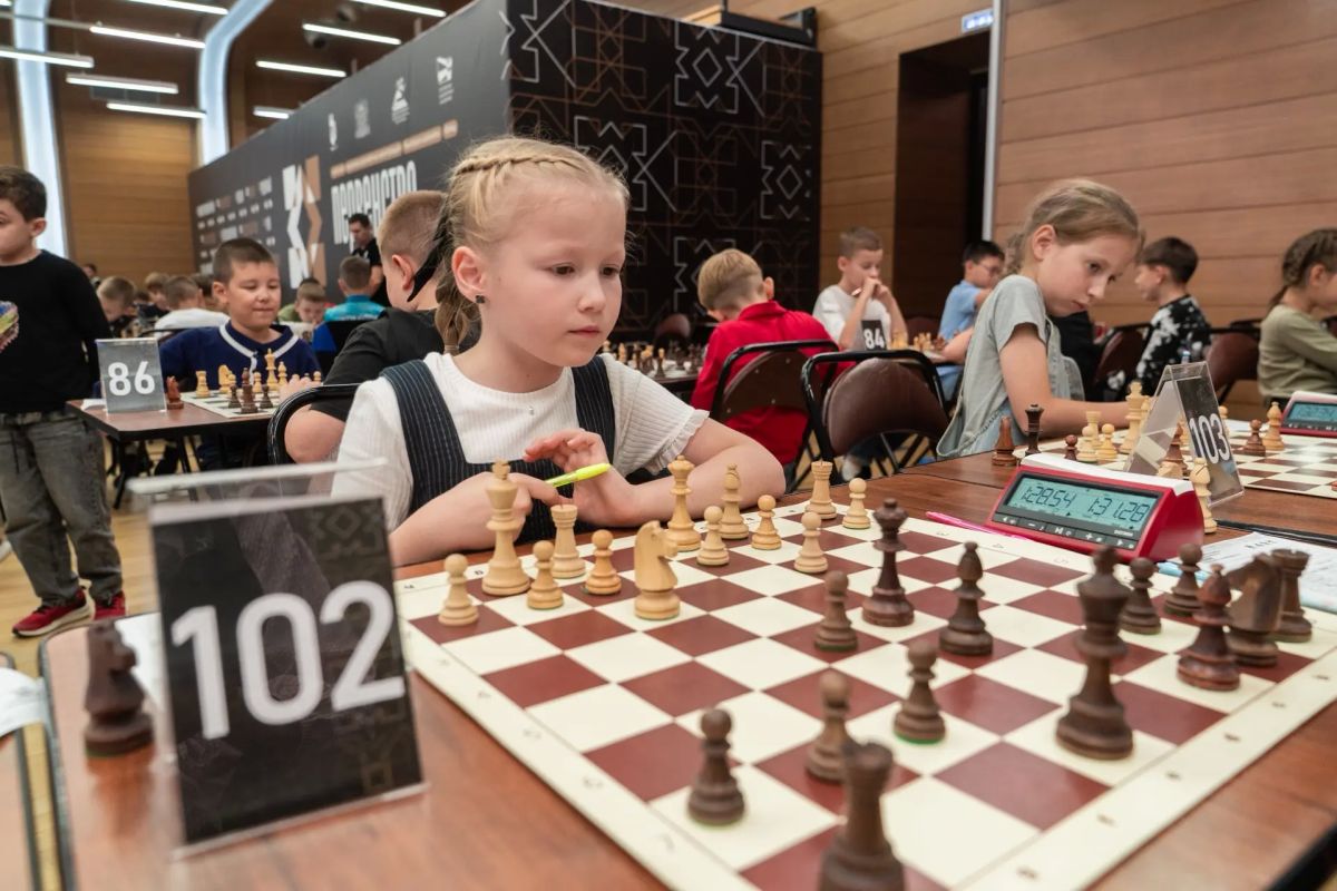 Юные шахматисты Югры сразятся за звание чемпионов округа Юные шахматисты Югры сразятся за звание чемпионов округа