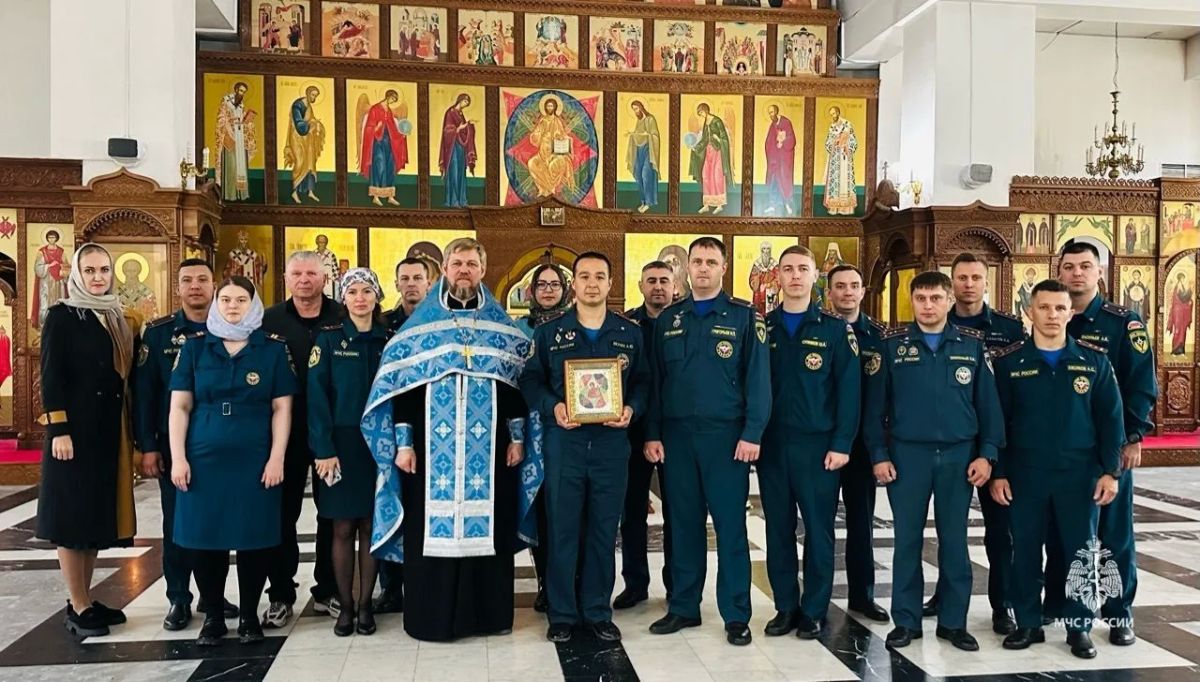 Под покровом «Неопалимой Купины» Под покровом «Неопалимой Купины»