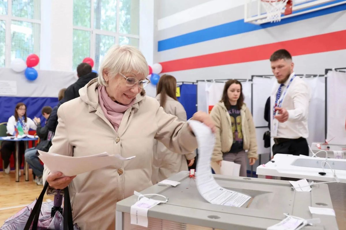 Сургутяне голосуют активнее, чем на выборах в 2021 году Сургутяне голосуют активнее, чем на выборах в 2021 году