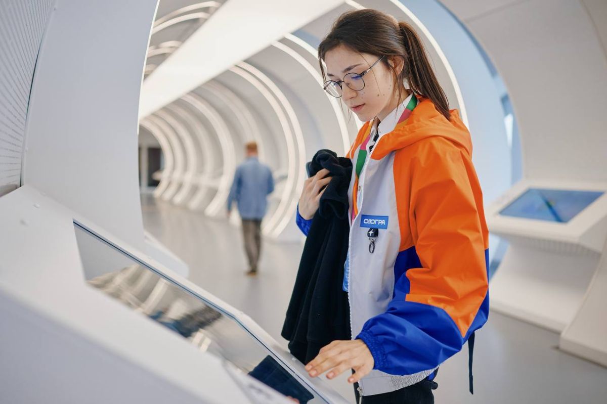 Молодежь из 20 стран открывает для себя Югру Молодежь из 20 стран открывает для себя Югру