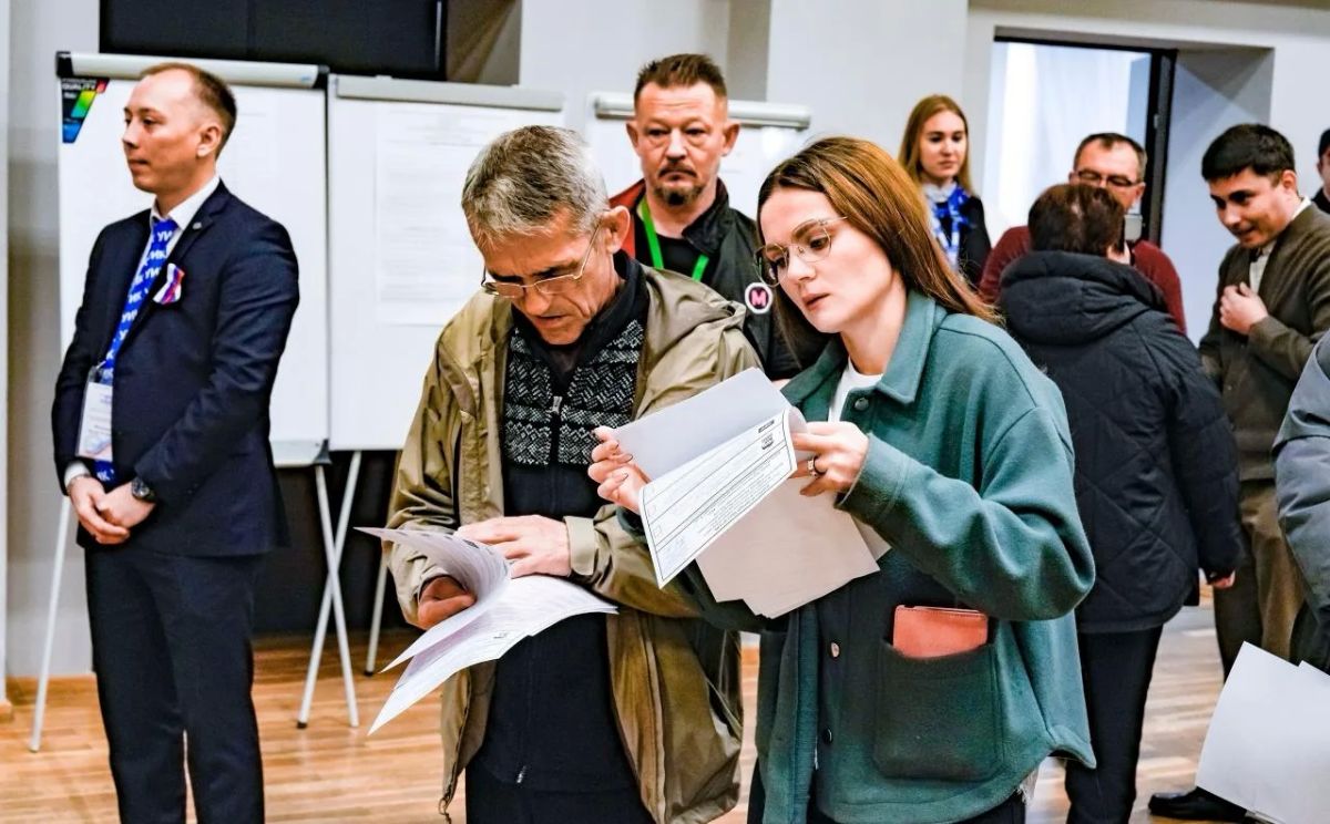 Жители Югры с первых минут массово шли на выборы Жители Югры с первых минут массово шли на выборы