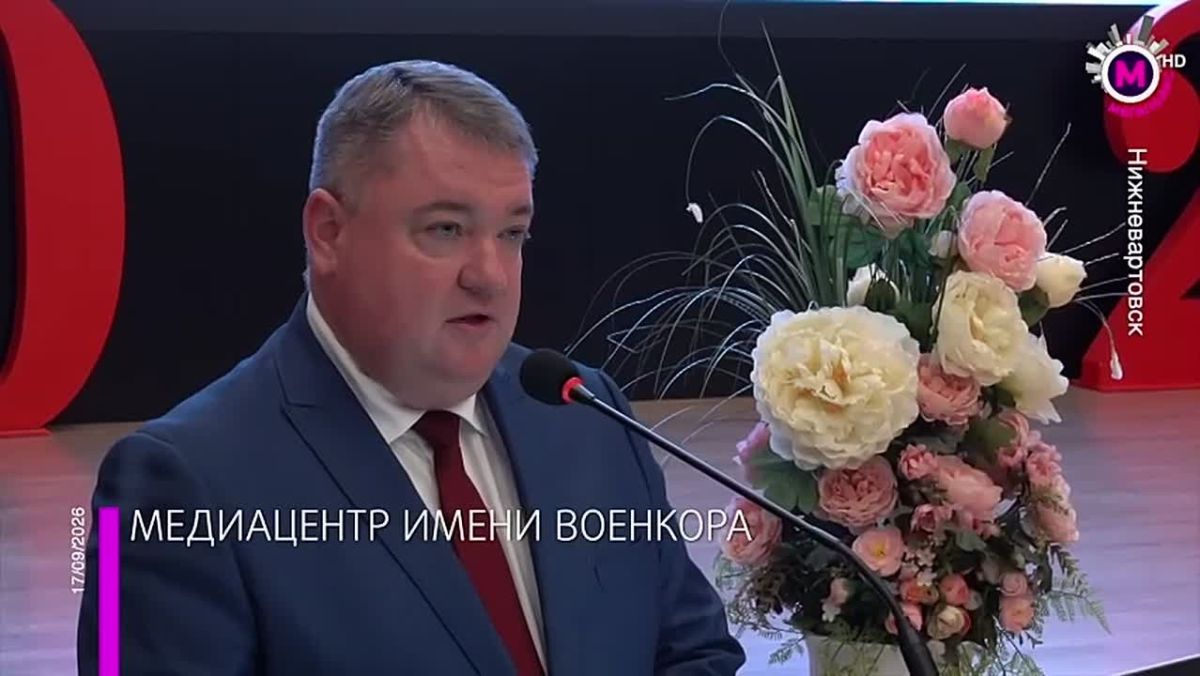 Грамотно формулировать мысли, нести ответственность за информацию, понимать силу слова
