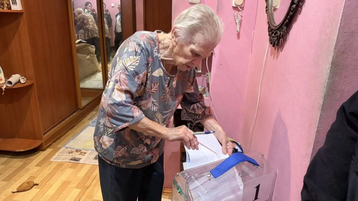 Для хантымансийцев провели выездное голосование Для хантымансийцев провели выездное голосование
