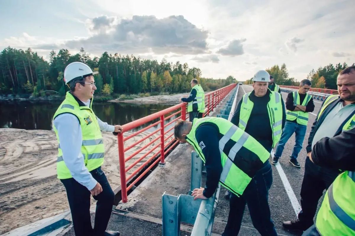 Мост через Ампуту в Югре обрёл вторую жизнь после масштабной реконструкции Мост через Ампуту в Югре обрёл вторую жизнь после масштабной реконструкции