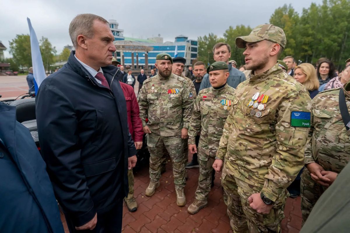 Югра оказывает системную поддержку бойцам в зоне СВО