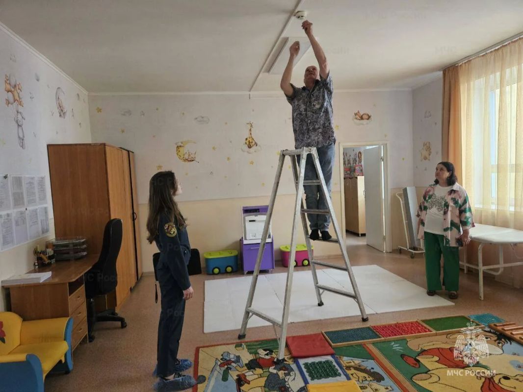 В Югре определили лучших специалистов надзорной деятельности В Югре определили лучших специалистов надзорной деятельности