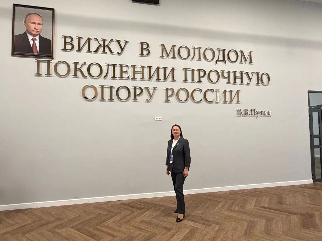 Педагог из Югры - «Технолидер образования»! Педагог из Югры - «Технолидер образования»!