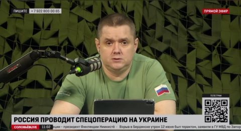 Сергей Колясников: В 20 раз меньше первокурсников с аттестатами из Таджикистана стало в колледжах ХМАО (c) Readovka
