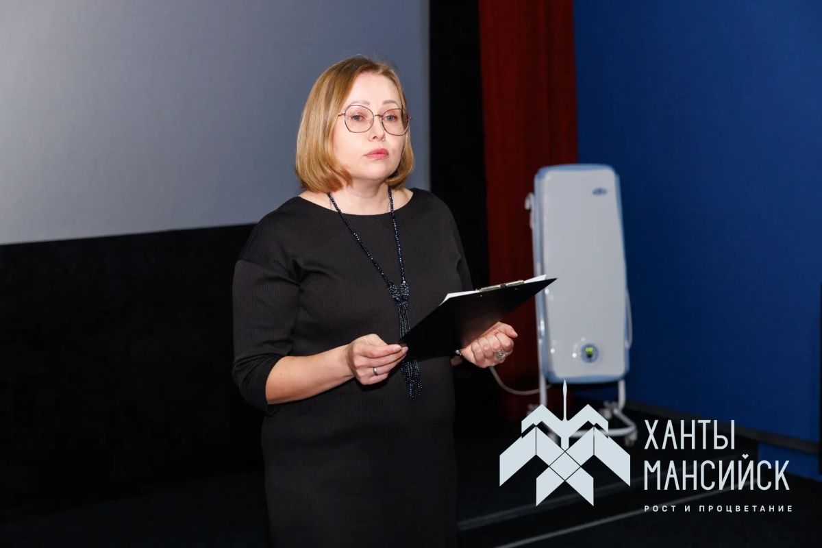 В Югорском кинопрокате прошёл «Диалог с героями», посвящённый Дню воссоединения ДНР, ЛНР, Запорожской и Херсонской областей с Российской Федерацией В Югорском кинопрокате прошёл «Диалог с героями», посвящённый Дню воссоединения ДНР, ЛНР, Запорожской и Херсонской областей с Российской Федерацией