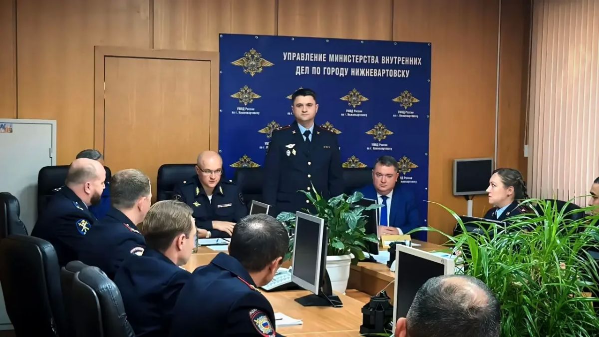 Генерал-майор полиции Сергей Ветохин представил нового руководителя УМВД России по городу Нижневартовску
