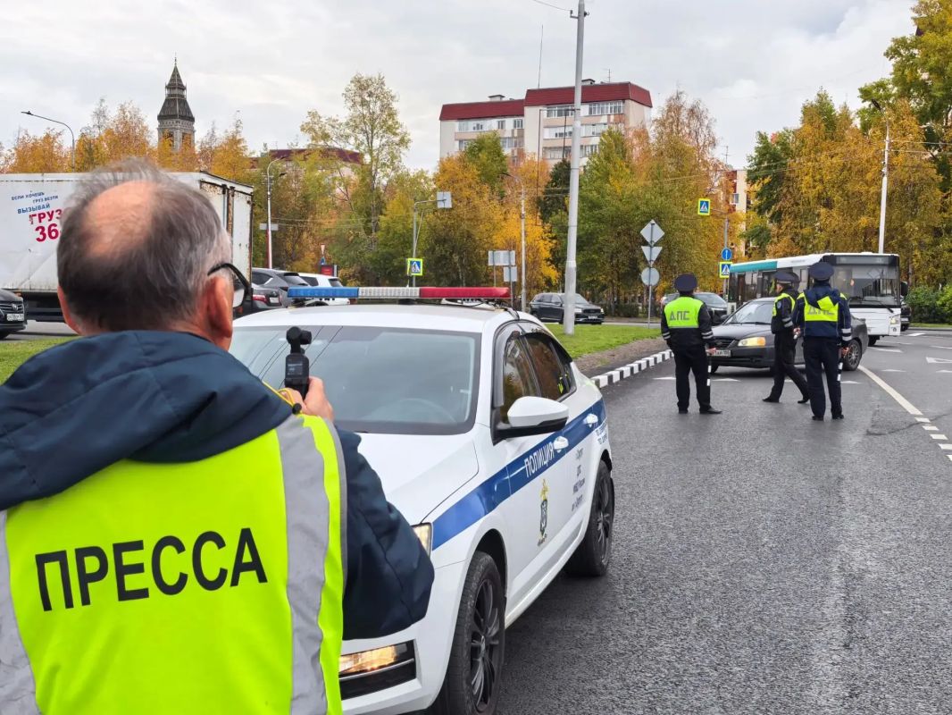 В СУРГУТЕ ПРОШЛО МАССОВОЕ ПРОФИЛАКТИЧЕСКОЕ МЕРОПРИЯТИЕ "ПЕШЕХОД" В СУРГУТЕ ПРОШЛО МАССОВОЕ ПРОФИЛАКТИЧЕСКОЕ МЕРОПРИЯТИЕ "ПЕШЕХОД"