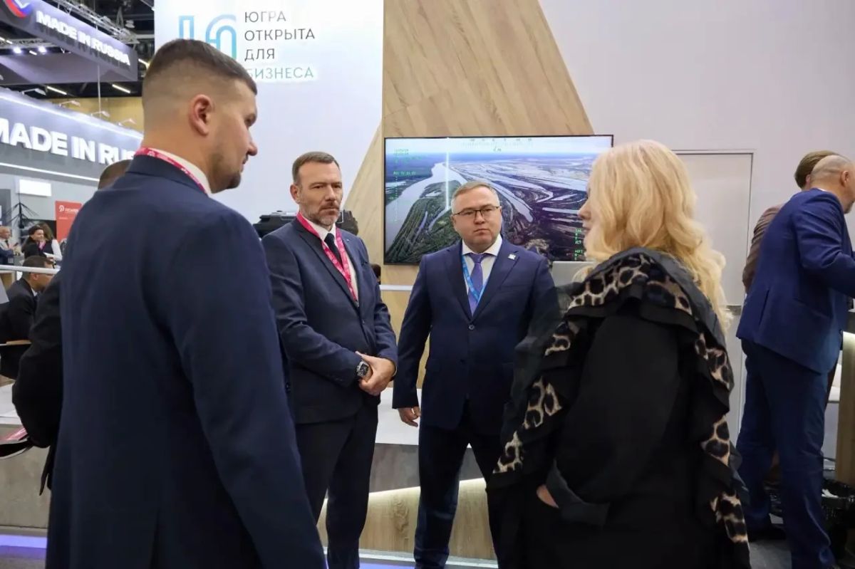 Директор Департамента дорожного хозяйства и транспорта Югры Алексей Осинцев принял участие во II Международной промышленной выставке «ИННОПРОМ Директор Департамента дорожного хозяйства и транспорта Югры Алексей Осинцев принял участие во II Международной промышленной выставке «ИННОПРОМ