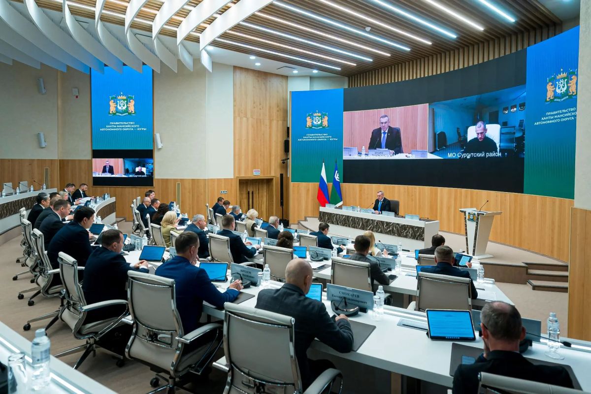 Работники госучреждений получат прибавку к зарплате