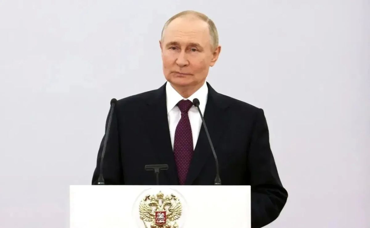 Уважаемый Владимир Владимирович, Депсоцразвития Югры поздравляет Вас с днём рождения!