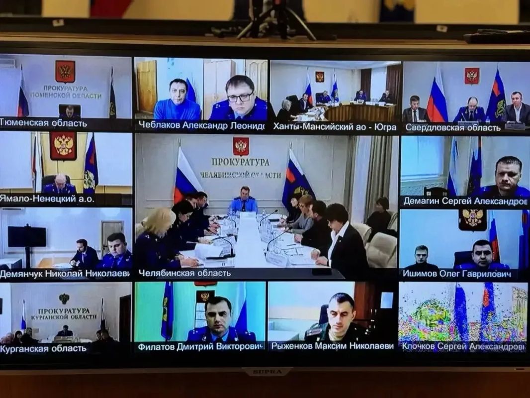Заместитель Генпрокурора России Сергей Зайцев провел личный прием в приемной Президента Российской Федерации в Уральском федеральном округе Заместитель Генпрокурора России Сергей Зайцев провел личный прием в приемной Президента Российской Федерации в Уральском федеральном округе