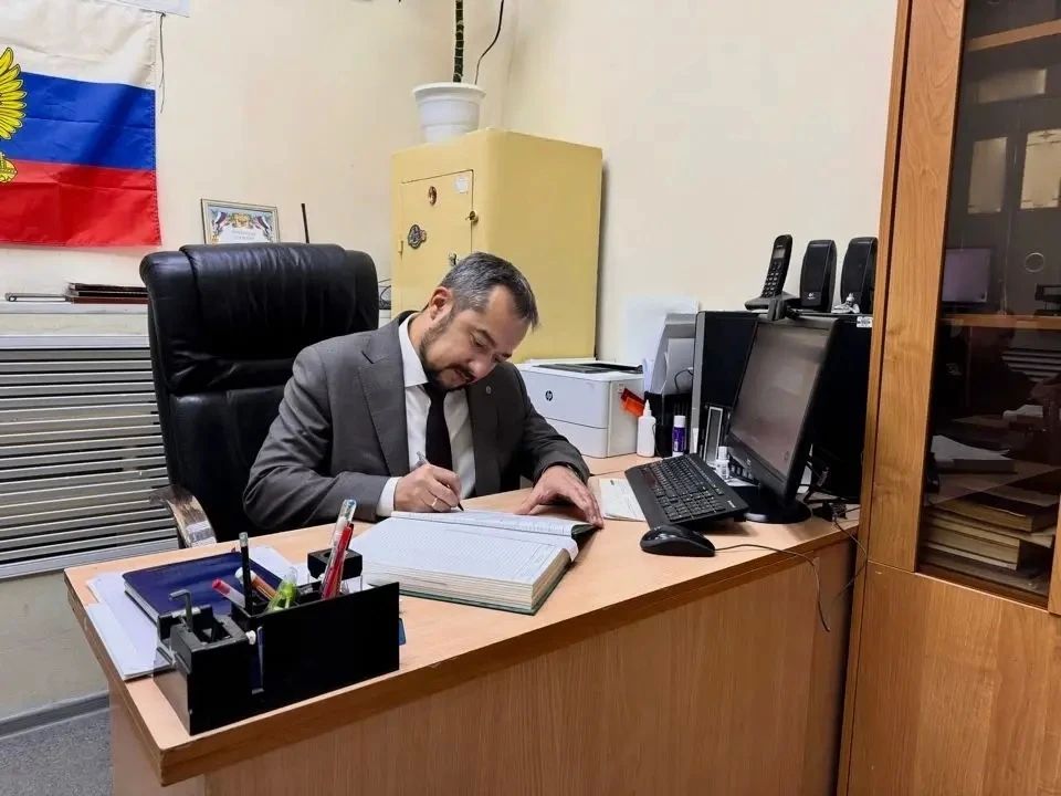 Когалыме член Общественного совета Роберт Гараев проверил условия содержания подозреваемых и обвиняемых в изоляторе временного содержания Когалыме член Общественного совета Роберт Гараев проверил условия содержания подозреваемых и обвиняемых в изоляторе временного содержания