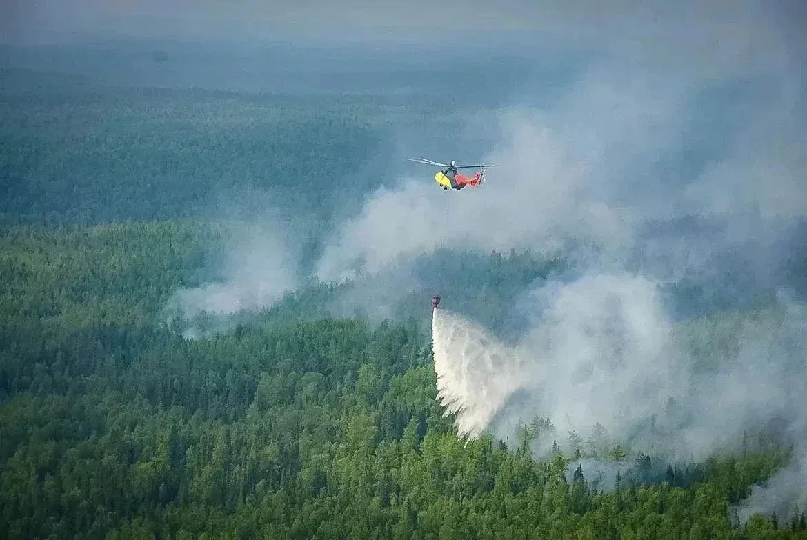Высшая награда страны: «ЮТэйр» удостоен ордена Почёта! Высшая награда страны: «ЮТэйр» удостоен ордена Почёта!