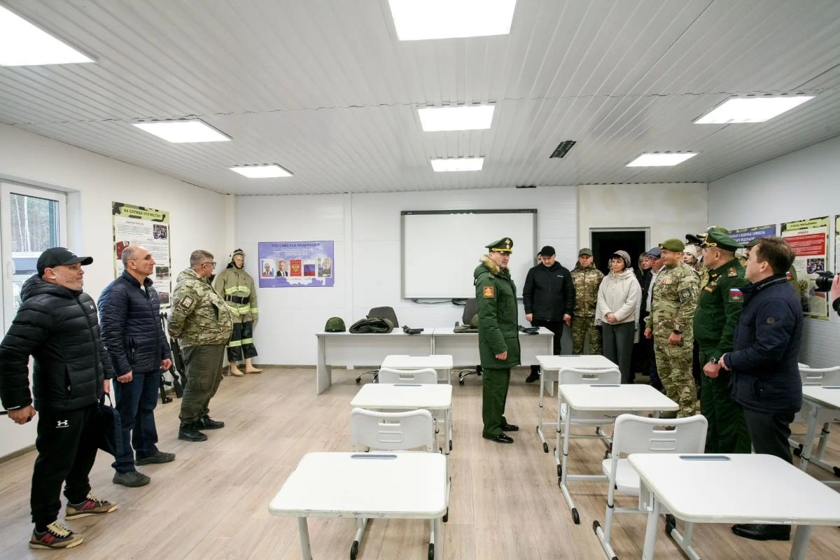 Благодаря региональной поддержке в Нягани открыли новое пространство для военно-патриотической подготовки Благодаря региональной поддержке в Нягани открыли новое пространство для военно-патриотической подготовки