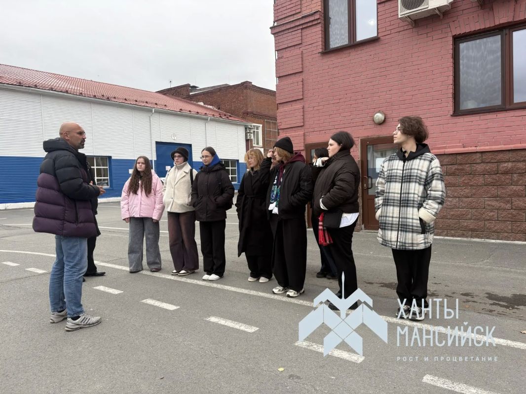 В Ханты-Мансийске собрались школьники со всей Югры В Ханты-Мансийске собрались школьники со всей Югры