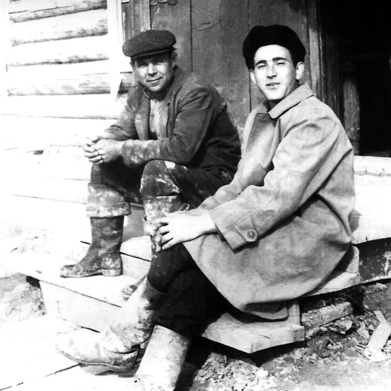 День в истории – 65 лет назад, 15 октября 1961 года, мощный фонтан нефти из скважины Р-62 возвестил об открытии Усть-Балыкского месторождения День в истории – 65 лет назад, 15 октября 1961 года, мощный фонтан нефти из скважины Р-62 возвестил об открытии Усть-Балыкского месторождения