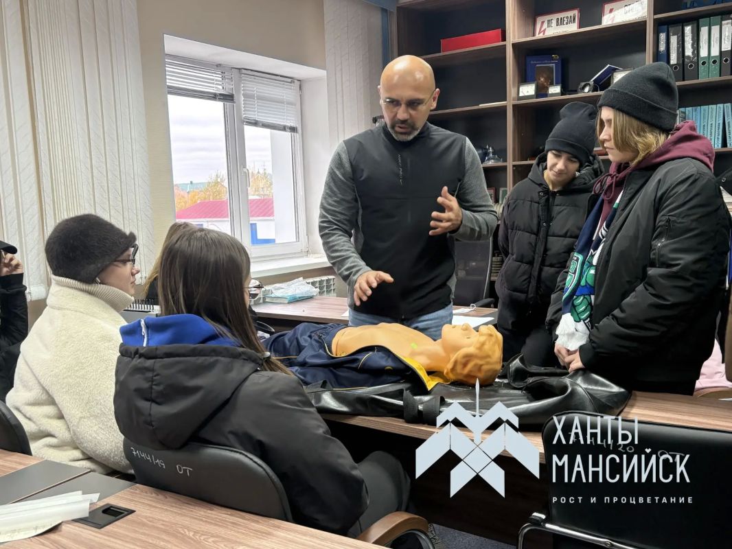В Ханты-Мансийске собрались школьники со всей Югры В Ханты-Мансийске собрались школьники со всей Югры