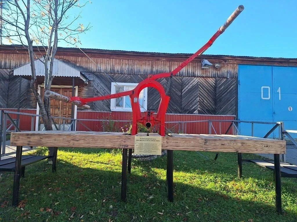 Пожарные Центроспаса восстановили исторический экспонат