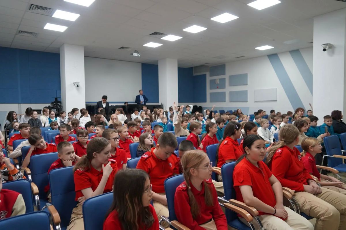Сургут во второй раз принял Международный передвижной фестиваль «Кино на службе Отечеству» Сургут во второй раз принял Международный передвижной фестиваль «Кино на службе Отечеству»