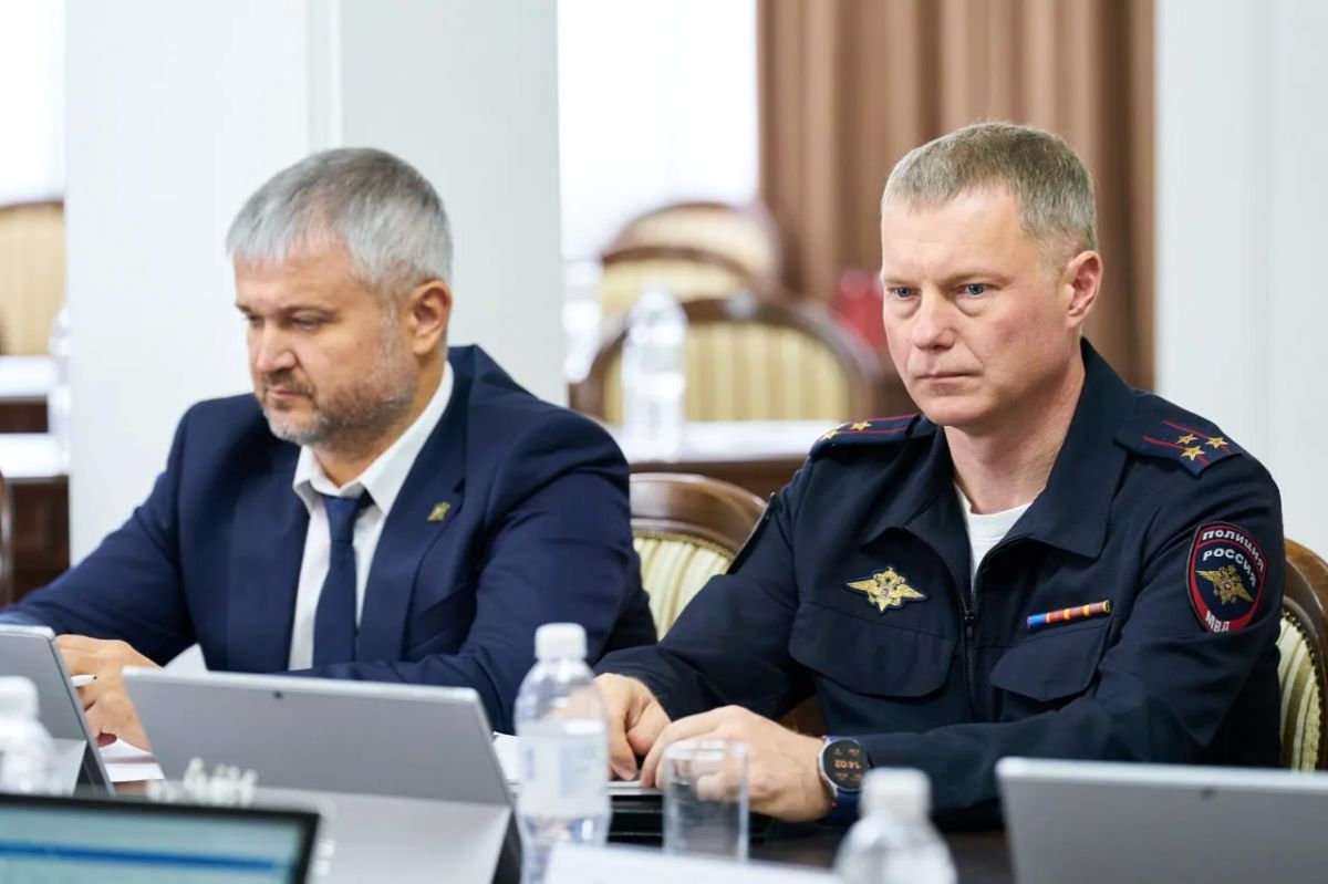 Этой зимой в Югре планируют ввести 2460 километров автозимников Этой зимой в Югре планируют ввести 2460 километров автозимников