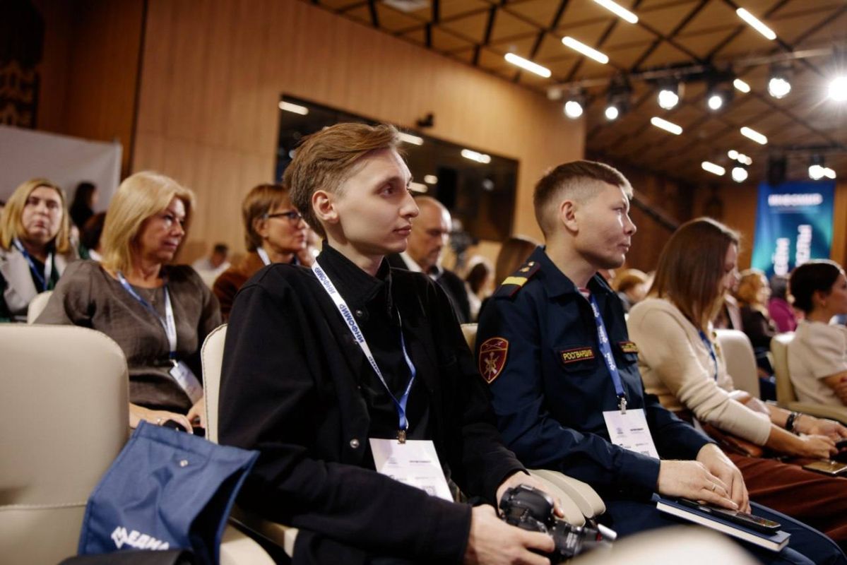 В Ханты-Мансийске прошел первый день форума «Информационный мир Югры» В Ханты-Мансийске прошел первый день форума «Информационный мир Югры»