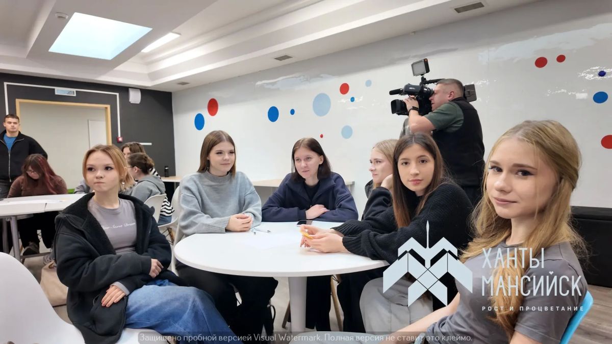 В «Точке кипения» прошёл городской молодёжный фестиваль национальных культур «Этника» В «Точке кипения» прошёл городской молодёжный фестиваль национальных культур «Этника»