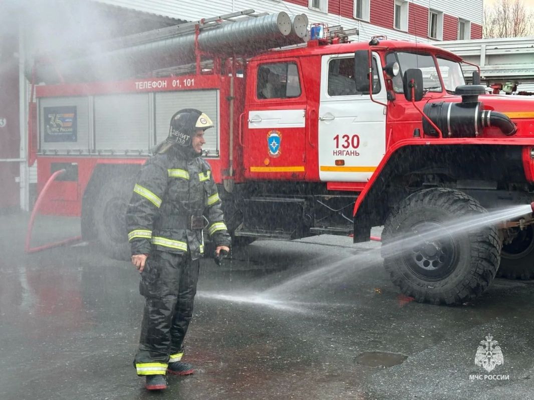 В 4 пожарно-спасательном отряде проводили на заслуженный отдых капитана внутренней службы Виктора Дружинина В 4 пожарно-спасательном отряде проводили на заслуженный отдых капитана внутренней службы Виктора Дружинина