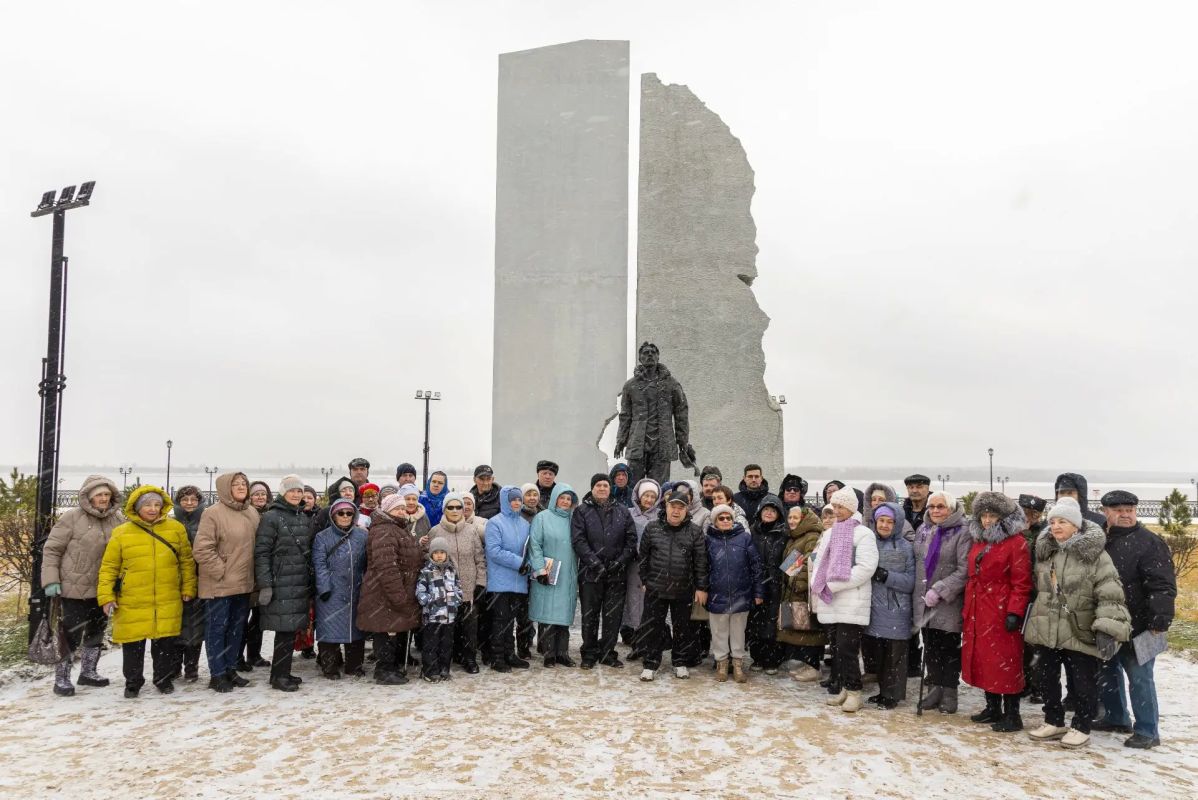 Память жертв политических репрессий почтили в Сургуте Память жертв политических репрессий почтили в Сургуте