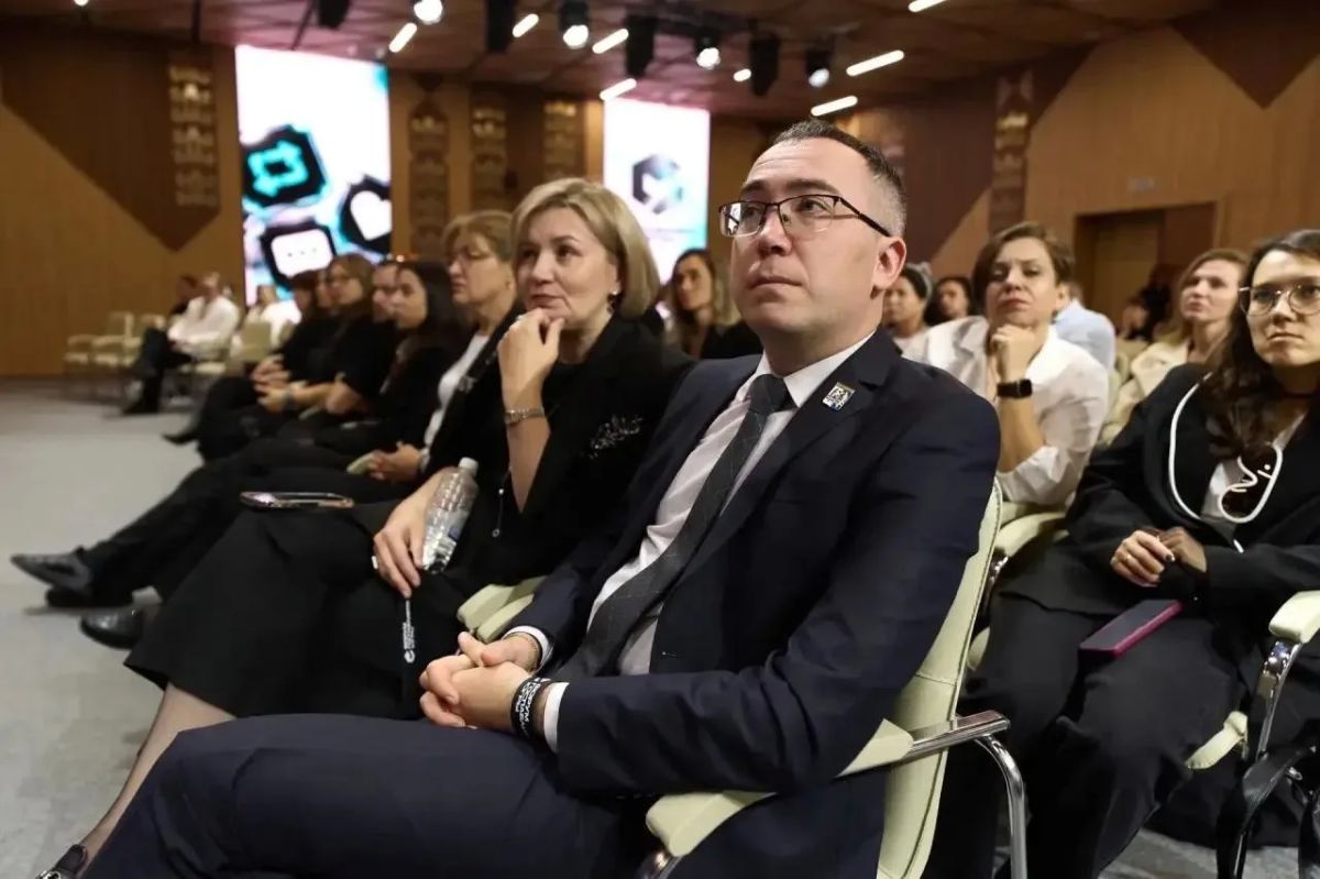 В Ханты-Мансийске наградили лучших администраторов госпабликов Югры В Ханты-Мансийске наградили лучших администраторов госпабликов Югры